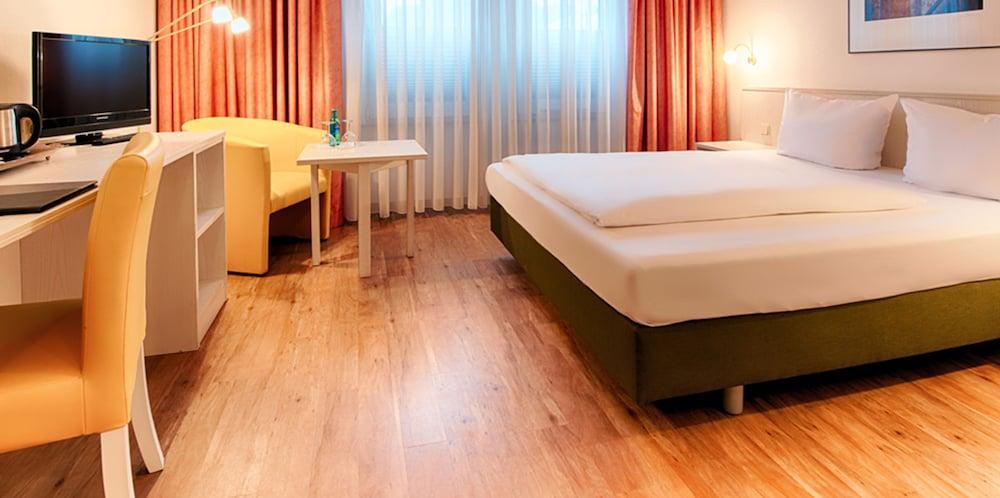 Achat Hotel Schwetzingen Heidelberg Экстерьер фото